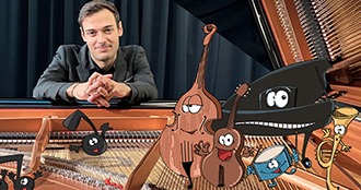 Uomo al pianoforte