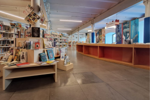 Esposizione nuovi arrivi in biblioteca