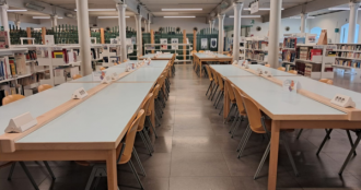 Sala lettura biblioteca De Amicis